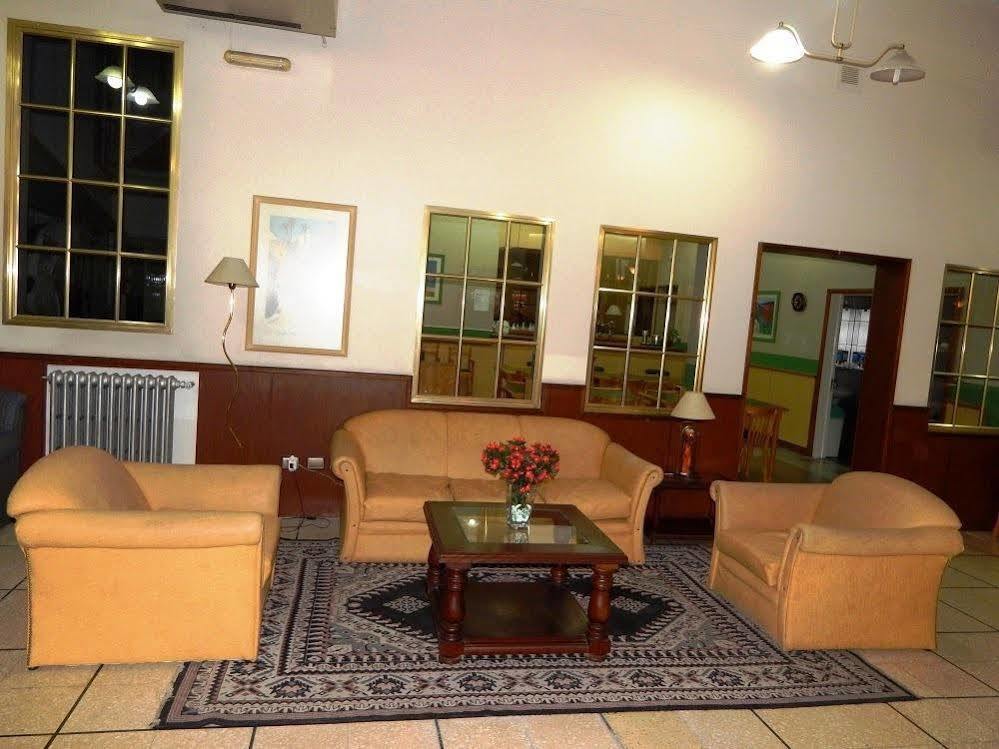 Hotel Atlantico 코모도로리바다비아 외부 사진