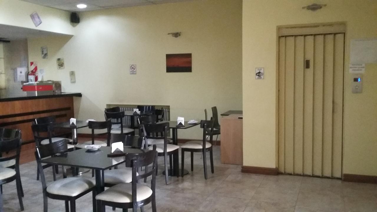 Hotel Atlantico 코모도로리바다비아 외부 사진